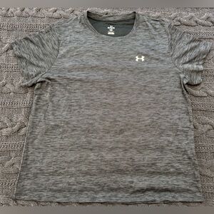 Under Armour Women's Black/Gray Tee XL